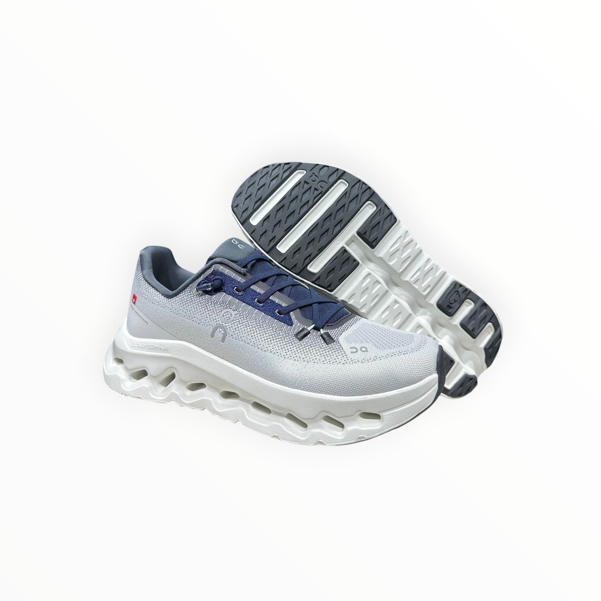 Mens On-Run Cloudtilt - (White & Dark Blue)