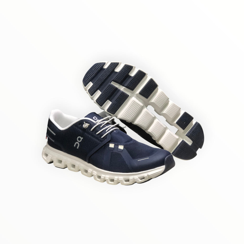 Mens On - Cloud 6 Waterproof Shoes Blue & White
