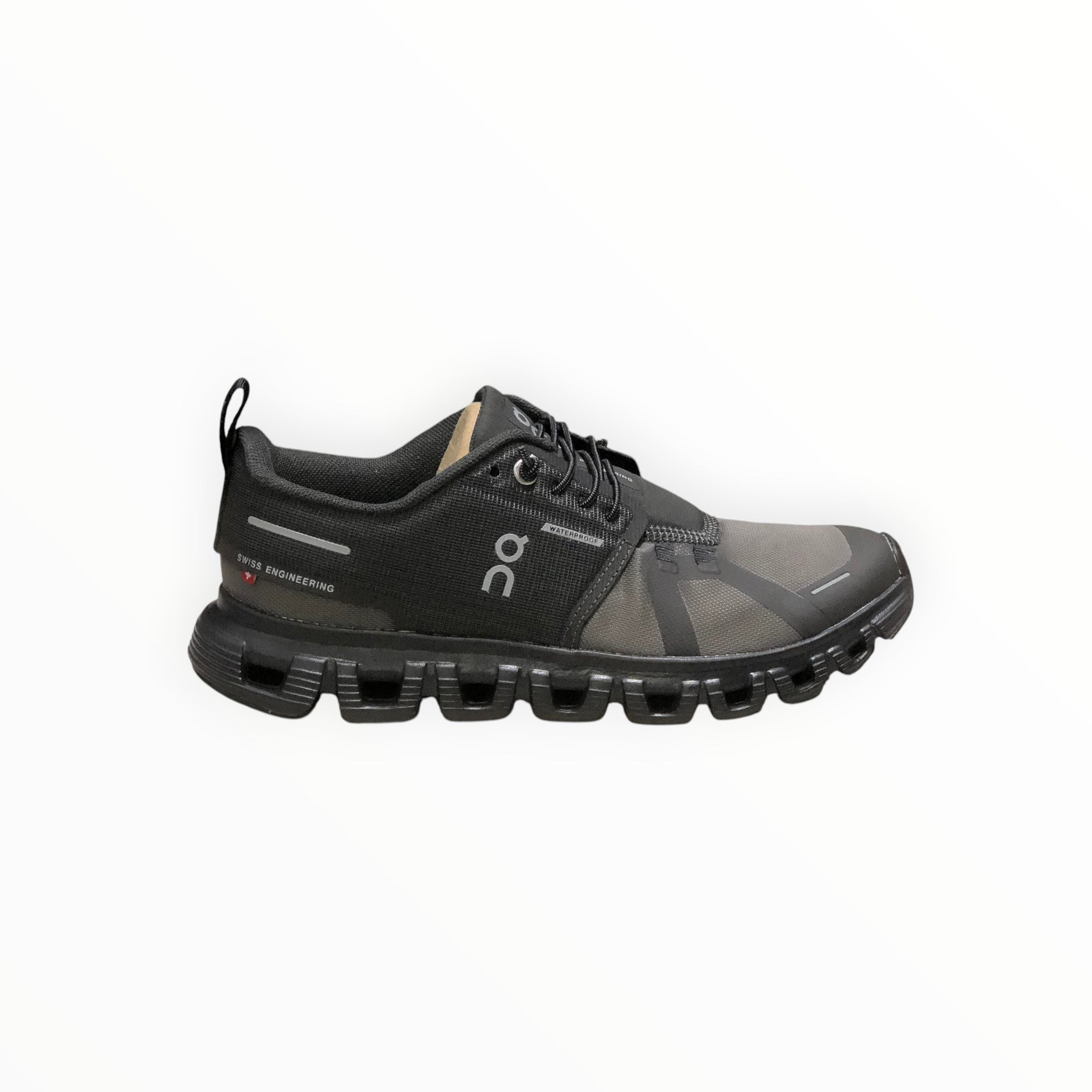 Mens On - Cloud 6 Waterproof Shoes Black & Gray