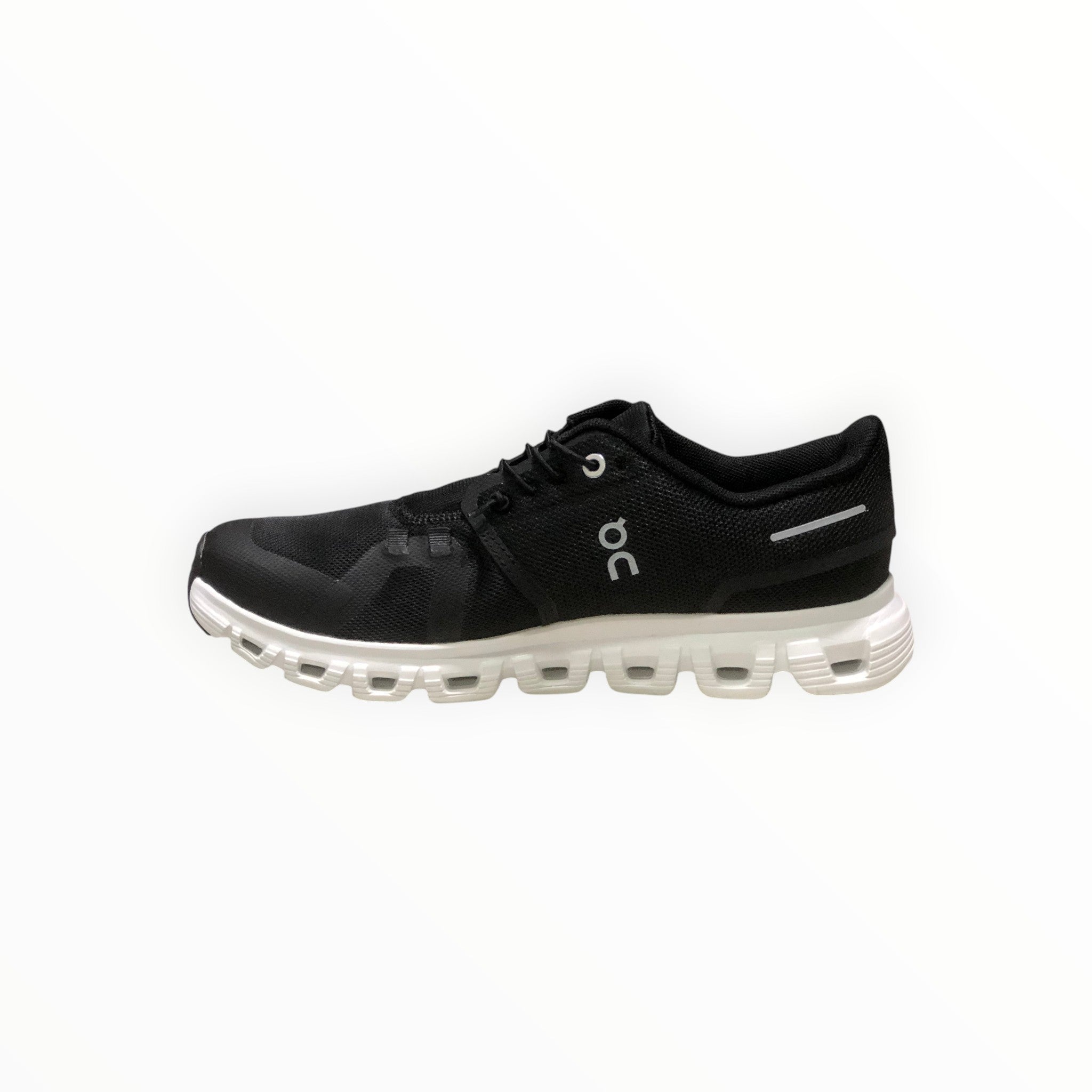 Mens On - Cloud 6 Waterproof Shoes Black & White