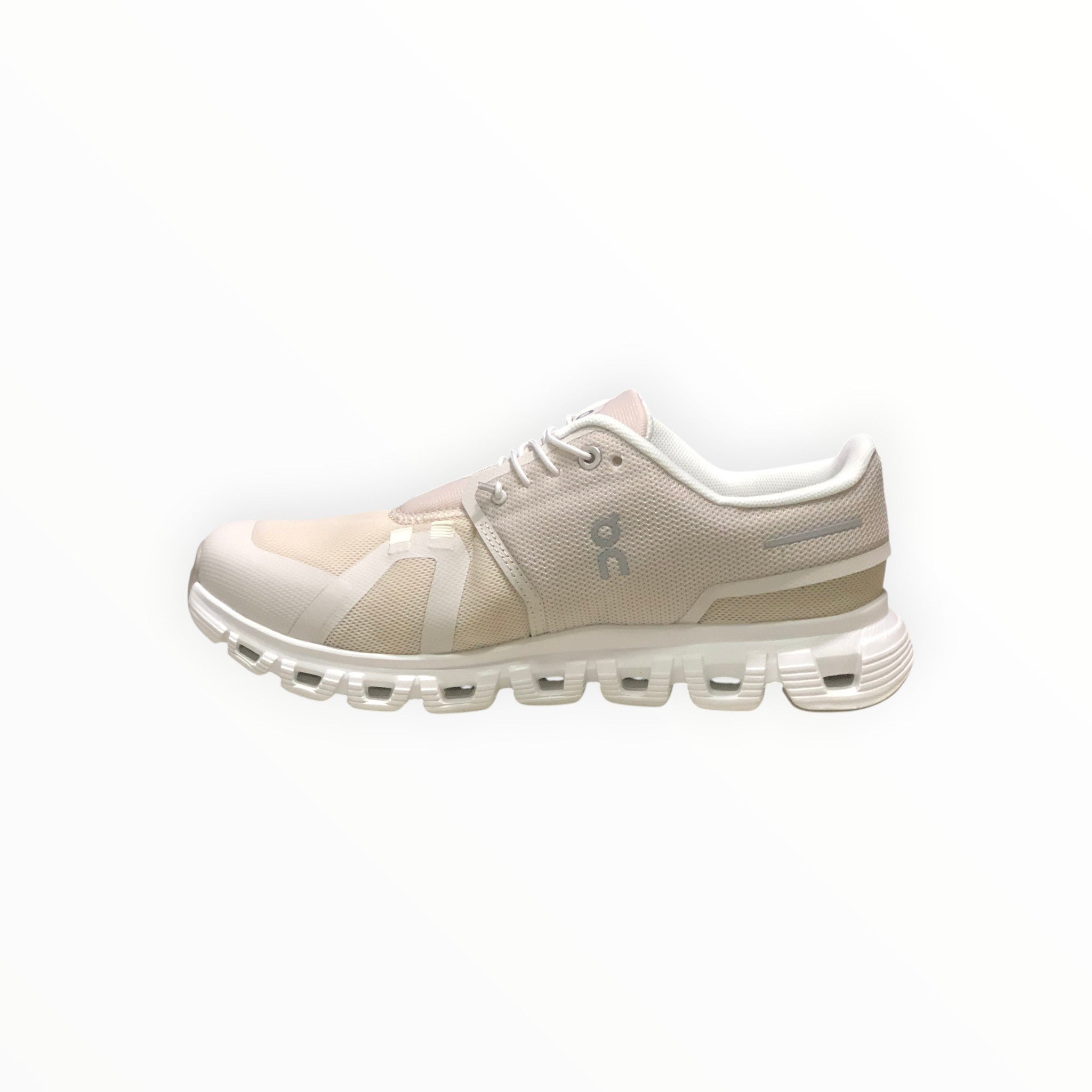Mens On - Cloud 6 Waterproof Shoes Off-White