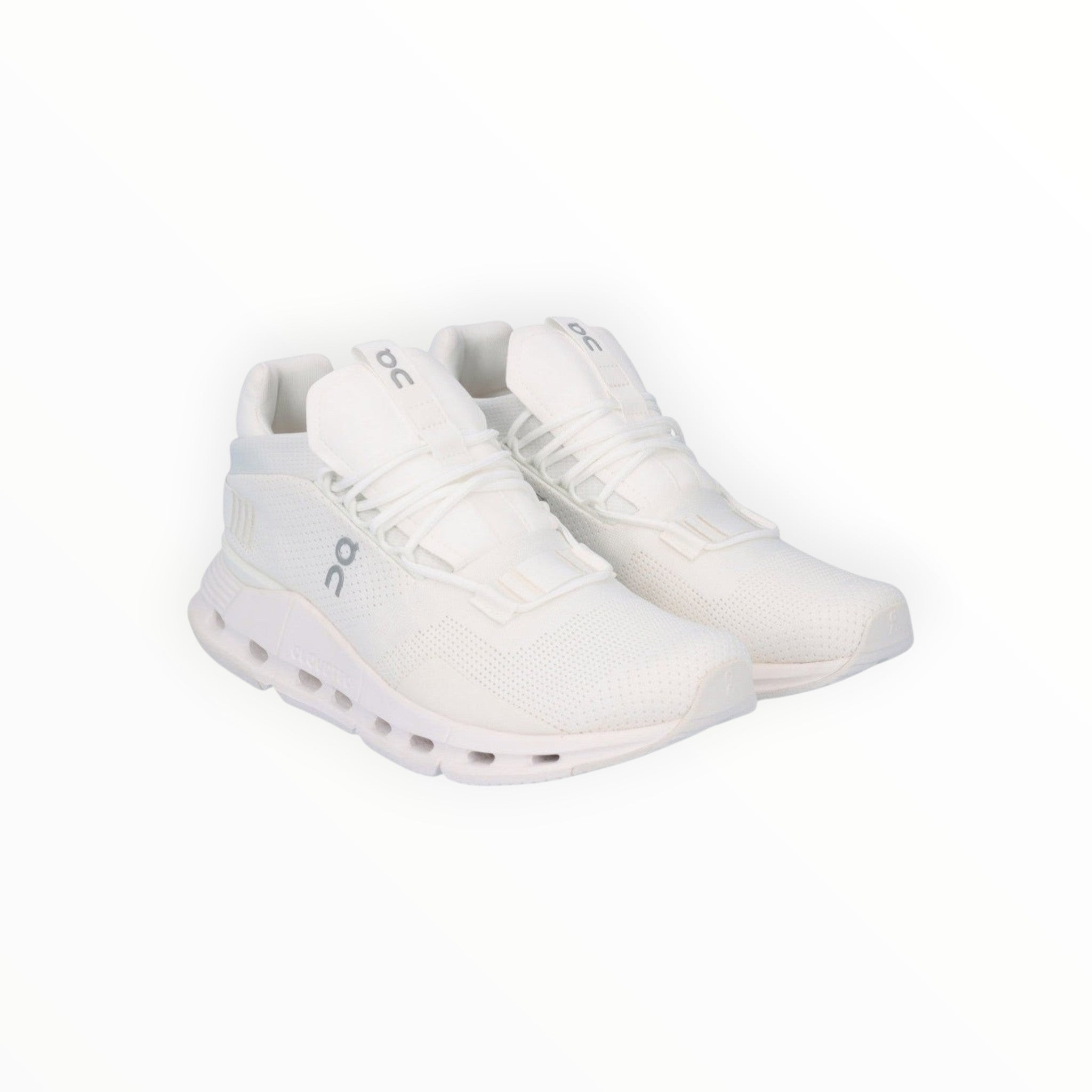 CLOUDNOVA WOMEN'S RUNNING SHOES (WHITE)