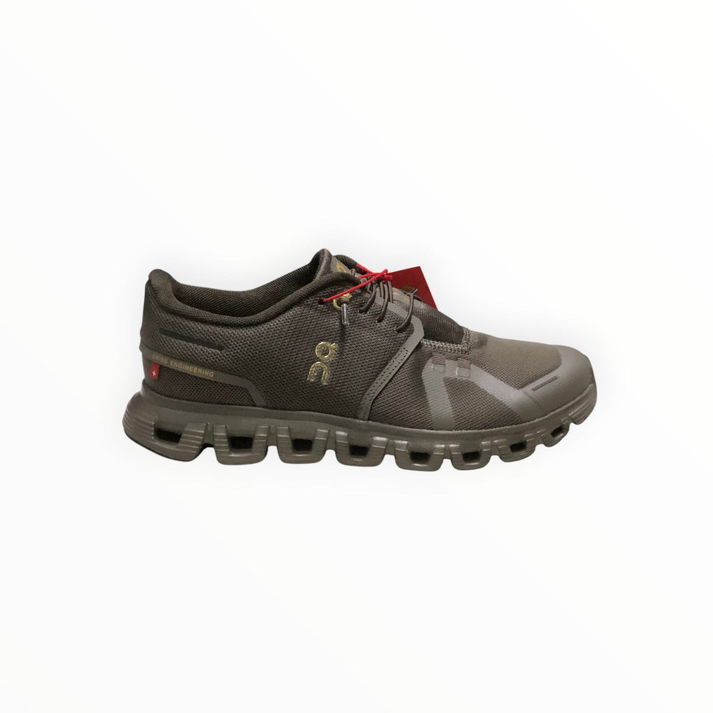 Mens On - Cloud 6 Waterproof Shoes Black & Gold